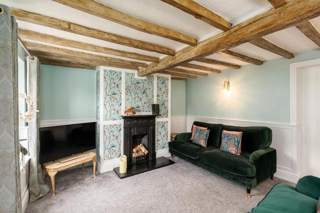 Willa The Laurel Cottage Doncaster
